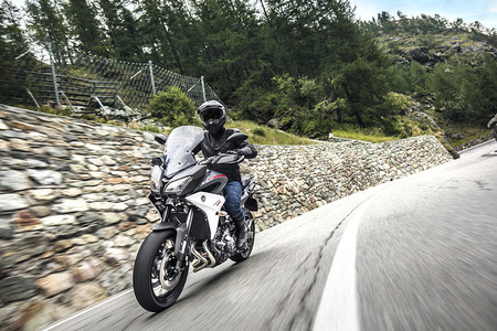 Yamaha Tracer 900: versatilidad Sport Tourer llevada a la máxima expresión