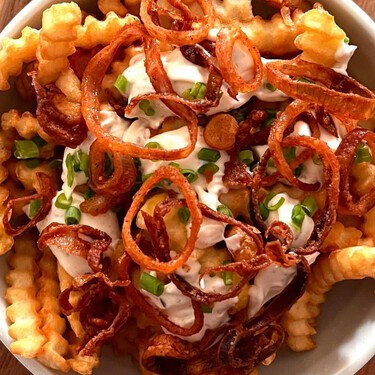 Papas con crema, tocino y chile poblano: receta fácil y deliciosa de Vicky Receta Fácil