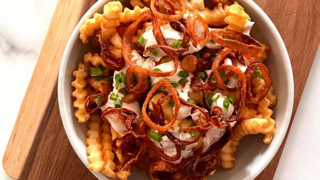 Papas con crema, tocino y chile poblano: receta fácil y deliciosa de Vicky Receta Fácil