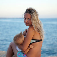 Dar el pecho es un derecho: entrada gratis a la piscina a las madres que amamanten a sus bebés