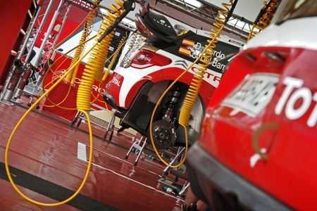 Rally de Finlandia 2013: Mikko Hirvonen muestras sus credenciales en la QS