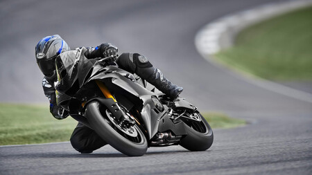Yamaha R6 Race 2022