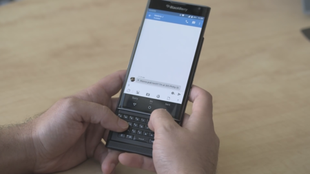 Tras las decepcionantes ventas, BlackBerry recorta tímidamente el precio de la Priv