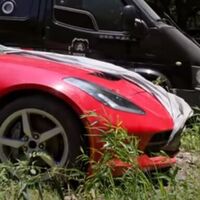 Si amas los coches, mejor no veas este vídeo de un Corvette C7, un Audi R8 o un Porsche Panamera pudriéndose en un descampado chino 