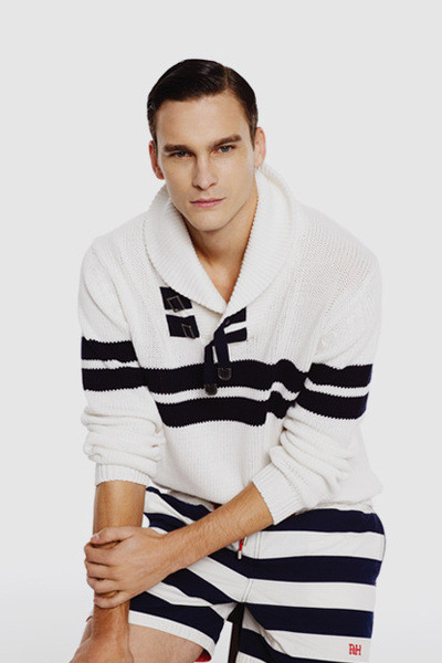 Pedro del Hierro nos trae el glamour de la Costa Azul en su nuevo lookbook