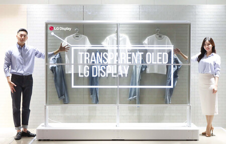 LG quiere poner teles OLED transparentes en nuestros salones y tiendas: estos son sus nuevos modelos para 2022