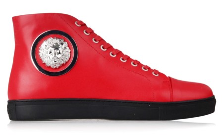 Cabeza de león: zapatillas altas de Versus Versace