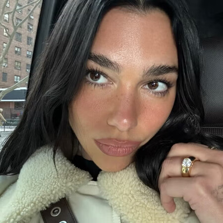 Anillo De Compromiso Dua Lipa