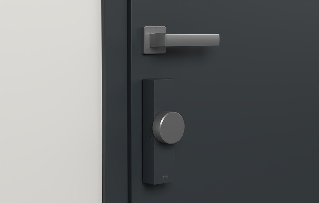 Somfy ya cuenta con nuevos dispositivos para controlar el acceso a casa: la cerradura Door Keeper y el portero Connected Doorphone