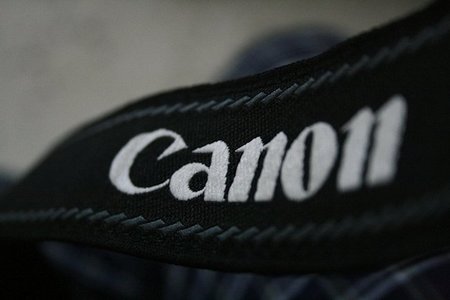 Al final Canon también se sube a la moda: tendrá cámara sin espejo el próximo año