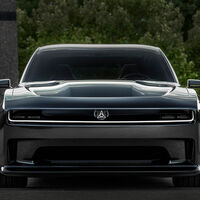 El coche eléctrico matará al muscle car tal y como lo conocemos: seguirán siendo potentes, pero no serán tan baratos ni emocionantes