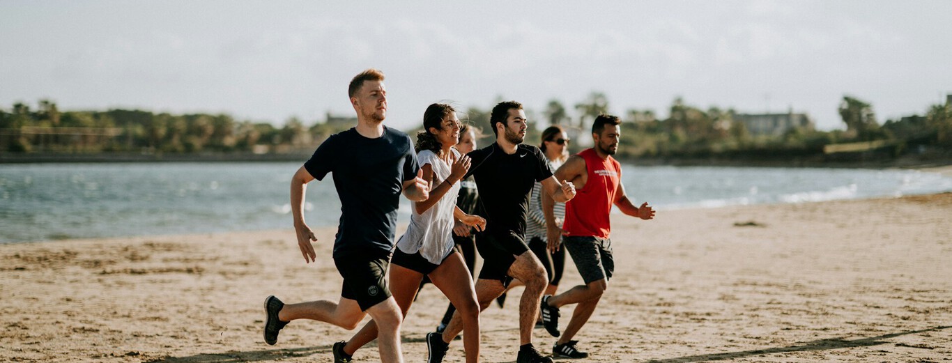 Llevamos años huyendo del calor para hacer deporte. La ciencia ha descubierto que estábamos perdiendo un superpoder