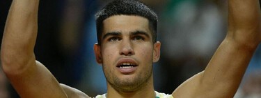 El calentamiento de Carlos Alcaraz que se aleja mucho de lo "común", y sus ejercicios de fuerza para prevenir lesiones 