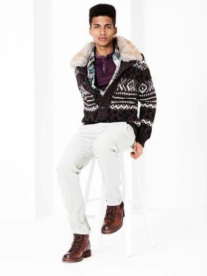 United Color of Benetton: lookbook de otoño entre azules y negros