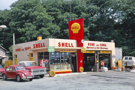 Rube And Sons Shell Gas Station Front View Route 9 Kingston New York Loc 976f93 1024
