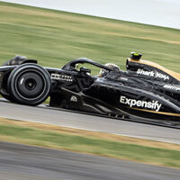 Un nuevo equipo de F1 se estrena en el GP de Gran Bretaña: el monoplaza de Brad Pitt ya rueda en el circuito de Silverstone