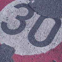 Sólo uno de cada 10 conductores hace caso a los límites de velocidad, el resto los ignoran por despiste o por ser poco realistas