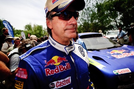 Carlos Sainz busca participar en un Dakar que recuerda a los viejos tiempos