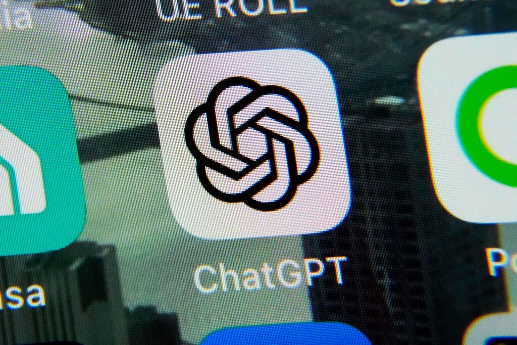 Hablando con ChatGPT desde el iPhone y gratis he comprobado que ya no necesito a Siri para casi nada Hablando con ChatGPT desde el iPhone y gratis he comprobado que ya no necesito a Siri para casi nada