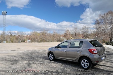 Dacia Sandero, trasera