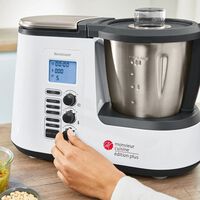 Este robot de cocina superventas de Lidl ya no se puede comprar en su tienda, pero aquí está disponible por menos de 140 euros 