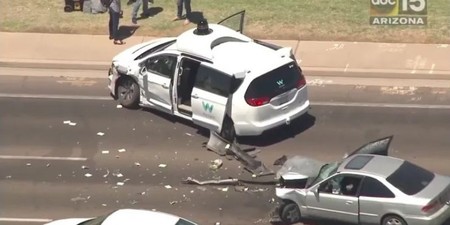 Video: Ahora es un vehículo autónomo de Waymo el que protagoniza un choque en Arizona