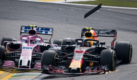 Max Verstappen pierde los nervios y golpea a Esteban Ocon tras perder la victoria en Brasil