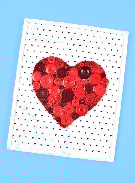 Heart Button Art Valentines Day Craft Dreamalittlebigger 01