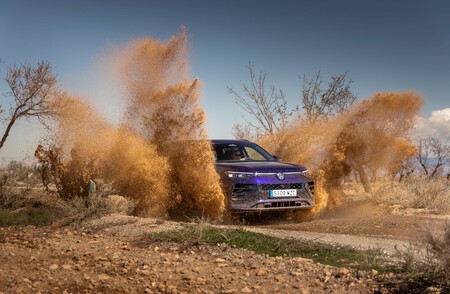 Tayron Ultra Violeta 42