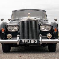 A ti se te olvida dónde aparcaste el coche en Ikea, otros juegan en otra liga. El primer Dumbledore de 'Harry Potter' olvidó su Rolls-Royce en un parking durante 25 años