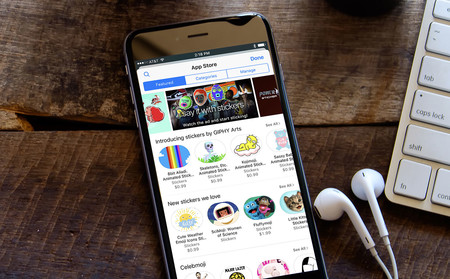 Medio año después, ¿cuál es la situación de las apps y stickers para Mensajes?