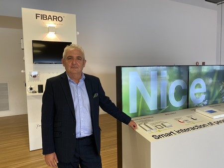 "Empezamos a descubrir las posibilidades de los asistentes personales", entrevista a Enrique Fernández Conesa, D.C de Nice España