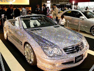 Un Mercedes SL55 de brillantes