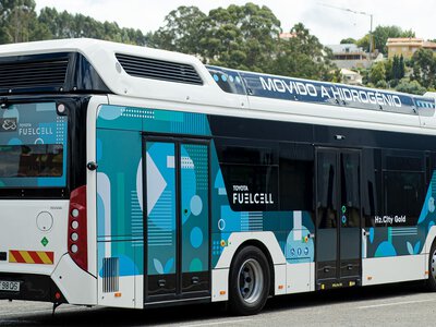 Así ha evolucionado el autobús: una emocionante excursión desde sus inicios hasta las últimas innovaciones
 