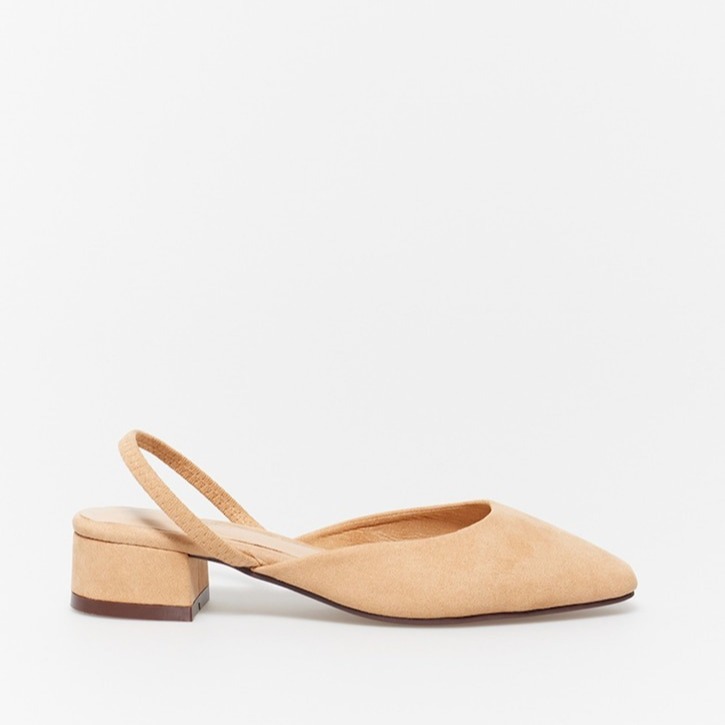 
Sfera
Zapato destalonado elástico