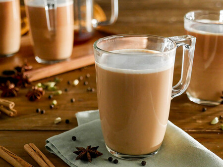 Cómo hacer un chai latte como el de Starbucks, pero casero y adaptado a tu gusto