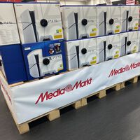 Estas consolas PlayStation 5 y Nintendo Switch estaban expuestas en MediaMarkt y ahora salen a precio de liquidación en su outlet