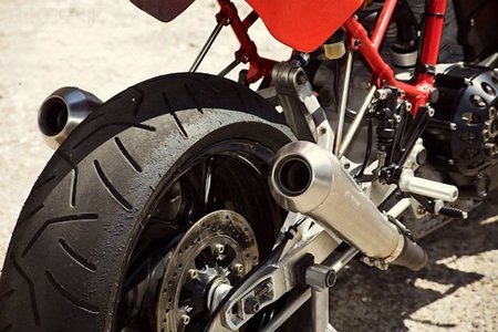 ducati-900-ss-trasera