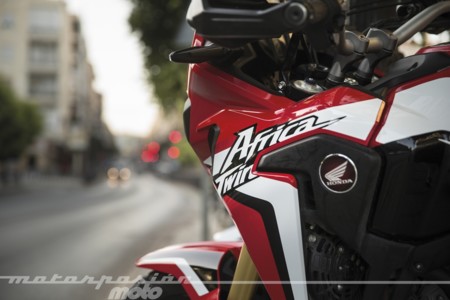 Honda Crf1000l Africa Twin Crf1000l At 2016 Detail 024
