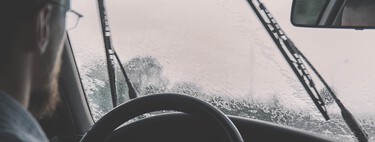 "Los misiles que destruyen Ucrania se compran con la gasolina de los coches europeos": la UE y su dependencia de Rusia