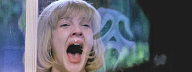 'Scream' sigue teniendo uno de los mejores inicios del cine de terror 29 años después. Su guionista explicó cómo lo hicieron