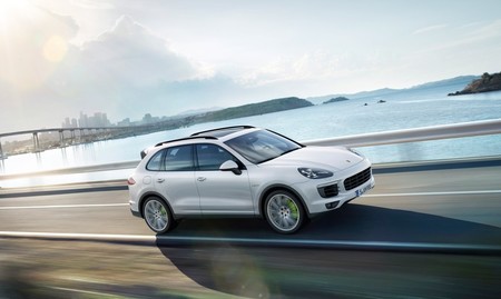 porsche-cayenne-s-e-hybrid-05-1000.jpg