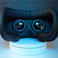 No tienes por qué gastarte un pastizal en un set de VR. Este usuario ha creado uno de buenas capacidades por la mitad de lo que costaría uno de segunda mano