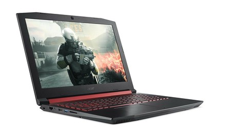 Unos euros más barato y con mochila de regalo, el portátil gaming Acer Nitro 5 AN515-52-76N6, ahora en PcComponentes se queda en 715 euros
