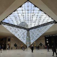 La solución al robo del Museo del Louvre estaba en un profesor de matemáticas. Gracias a él conocemos el teorema de Chvátal