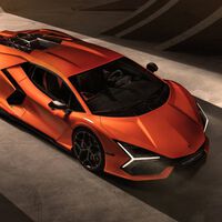 Lamborghini Revuelto: el primer "Lambo" híbrido no pierde su V12 y ahora produce 1,015 hp
