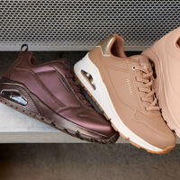 Skechers tiene rebajadas a casi mitad de precio las zapatillas con amortiguación más cómodas del mercado  