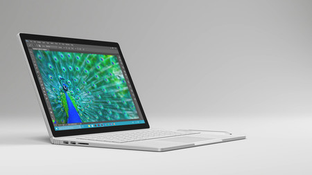 Especialistas especulan con que Microsoft podría dejar de fabricar hardware en un plazo de dos años