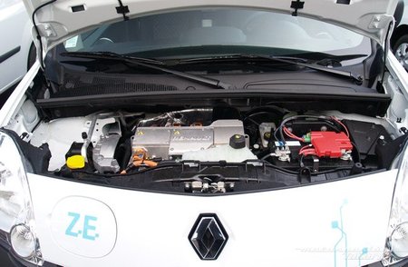 Renault-Kangoo-ZE-presentacion-04