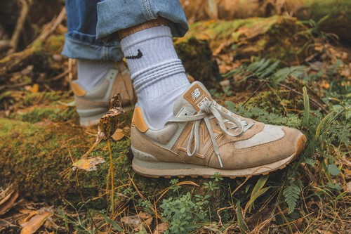 El outlet de El Corte Inglés tiene zapatillas New Balance desde 33 euros: estas son las favoritas 